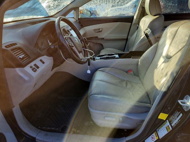 2013 Toyota Venza le