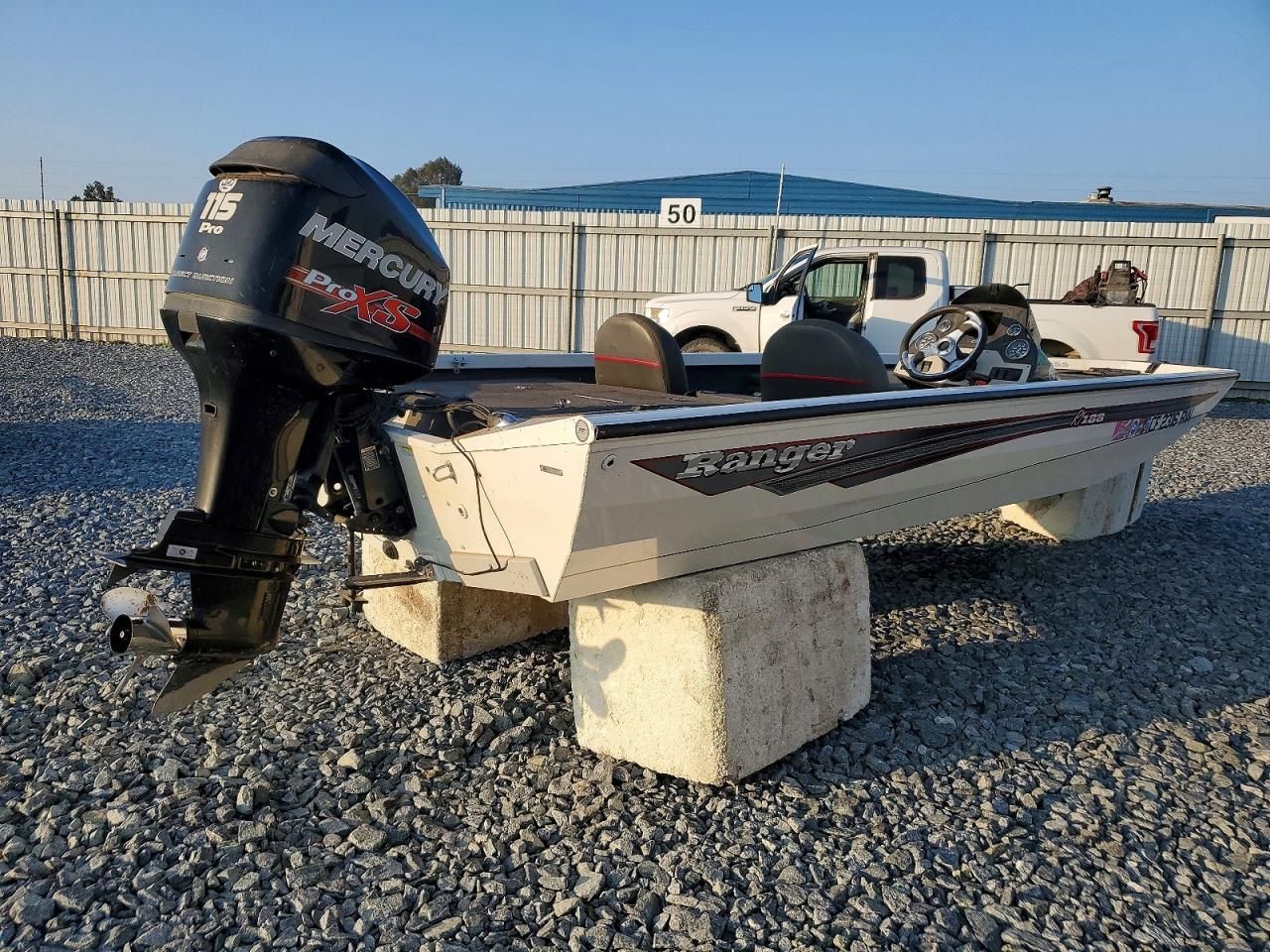 2014 Land Rover 2014 Landau Boat CO Boat