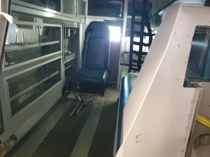 2014 Ford E350 Ambulance