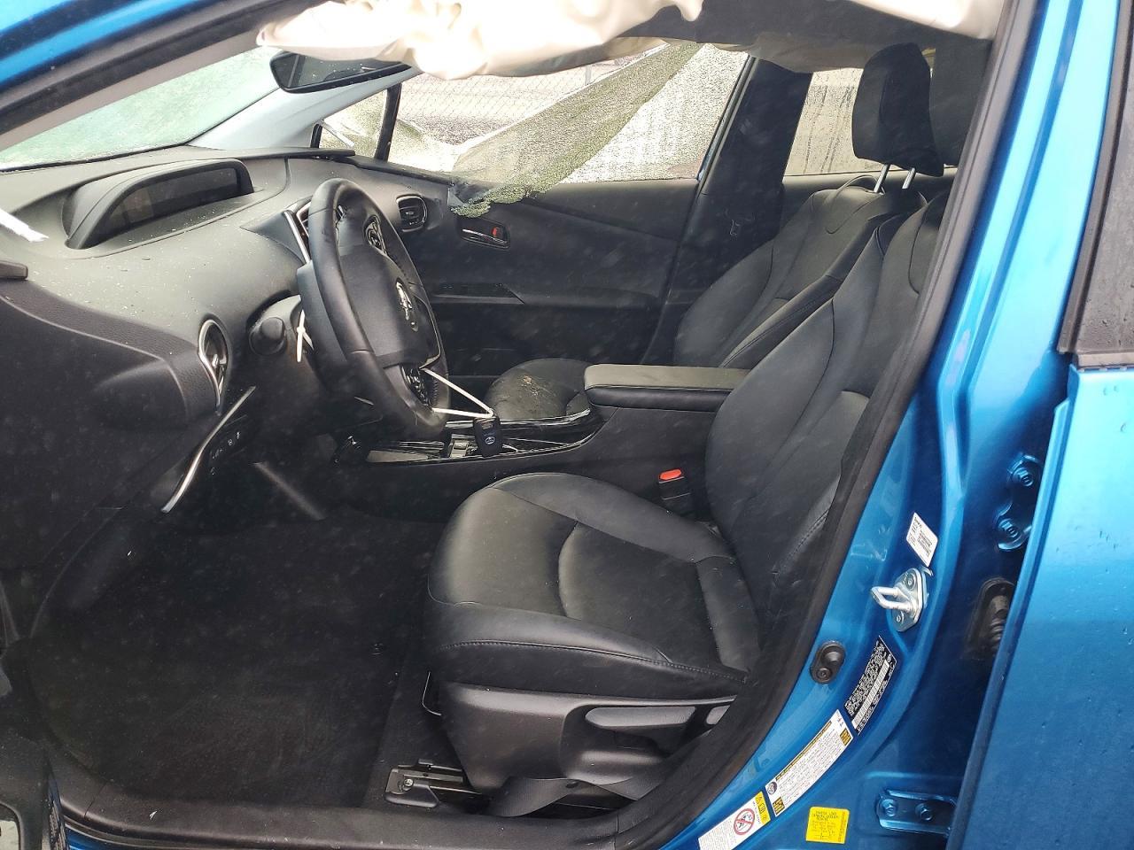 2020 Toyota Prius le