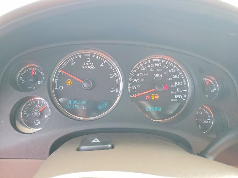 2011 Chevrolet Suburban C1500 lt