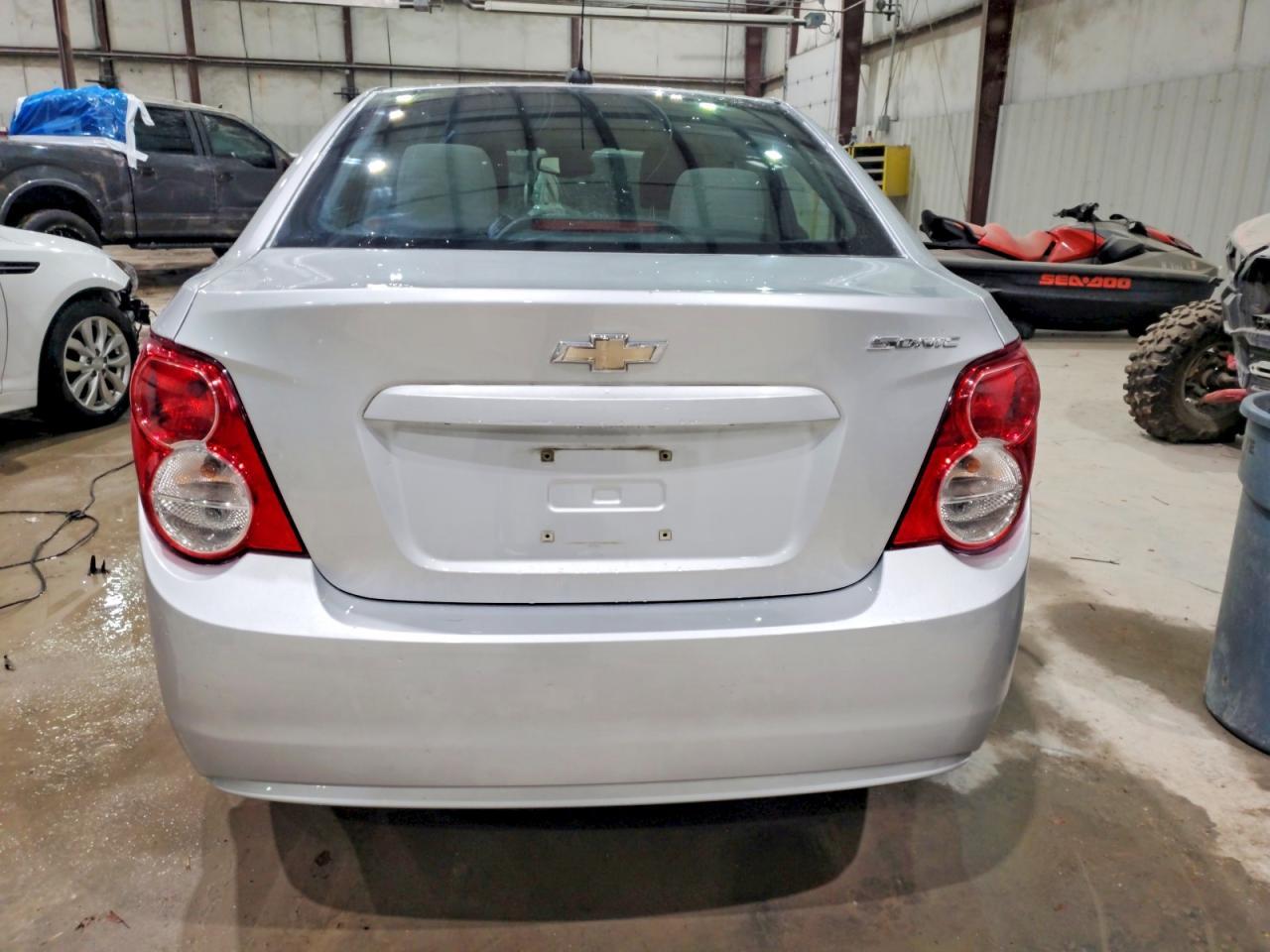 2016 Chevrolet Sonic ls