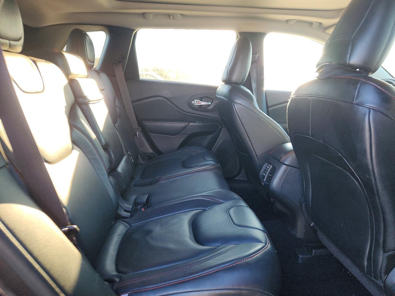2014 Jeep Cherokee Trailhawk