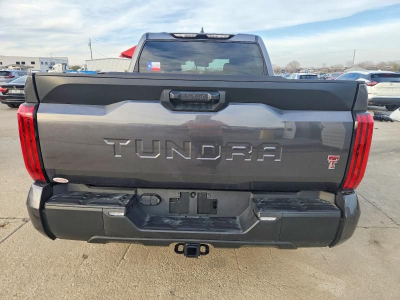 2026 Toyota Tundra Crewmax sr