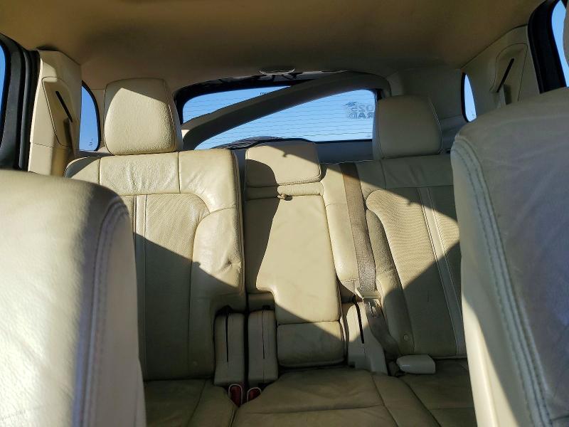 2015 Lincoln MKT