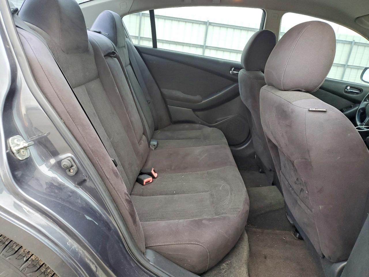 2011 Niss Altima 2.5