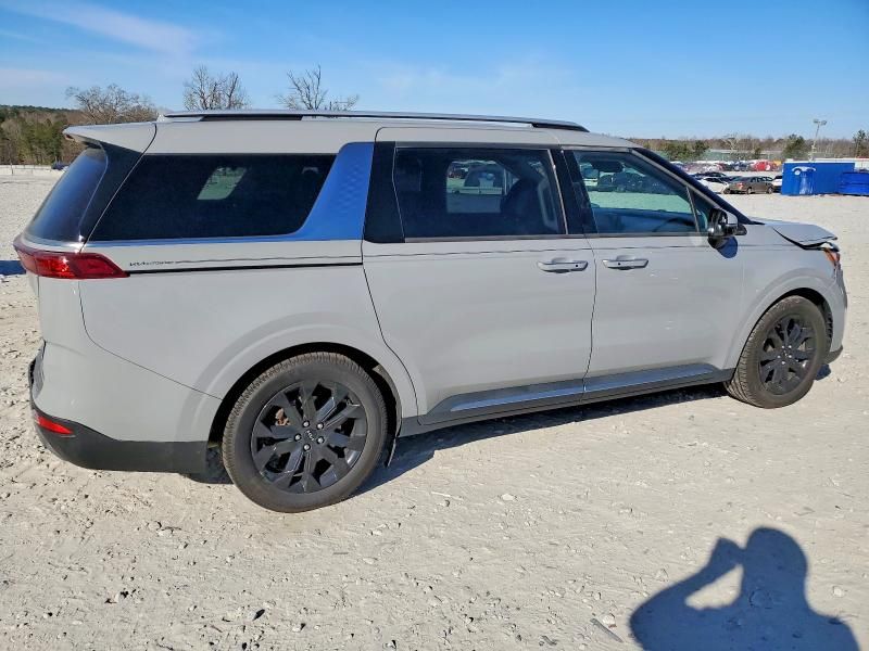 2023 KIA Carnival sx