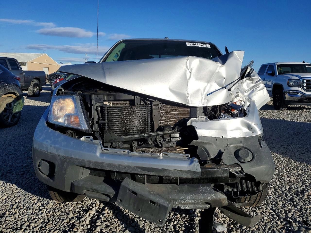 2014 Nissan Frontier s