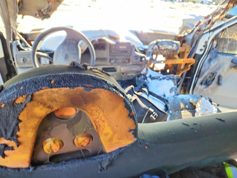 2002 Ford F-250 Supe-brush Fire Truck