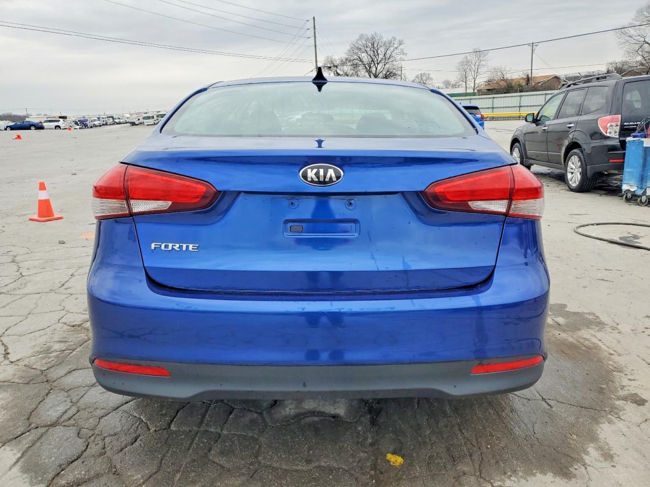 2017 KIA Forte lx
