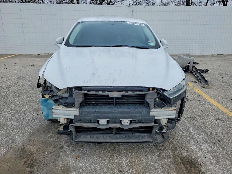 2015 Ford Fusion se