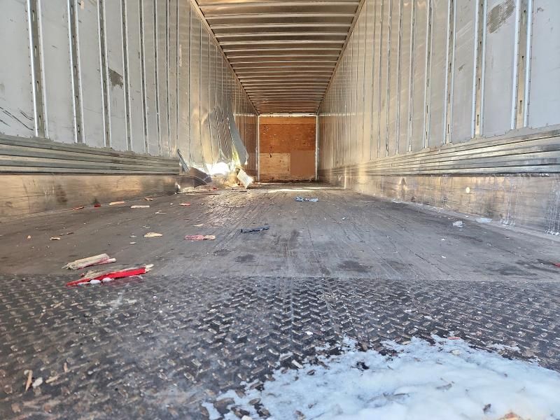 2022 Utility VS2DX DRY Van Trailer