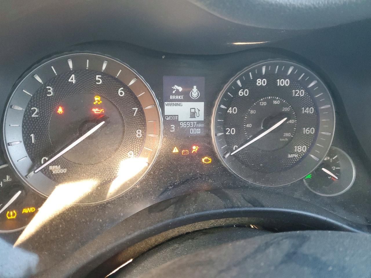 2016 Infiniti Q70 3.7