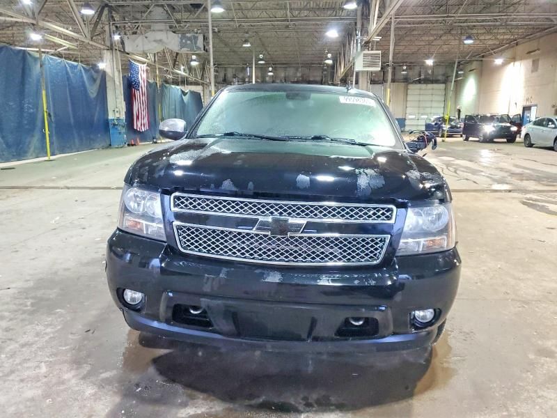 2012 Chevrolet Suburban K1500 ltz