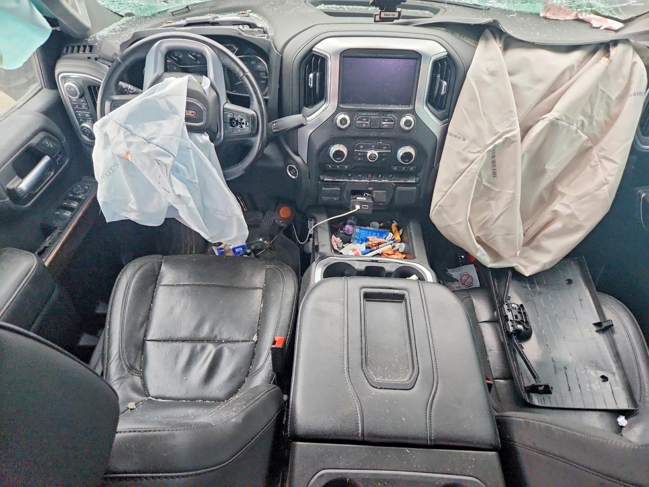 2020 GMC Sierra K1500 slt