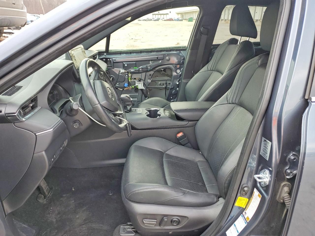 2021 Toyota Venza le