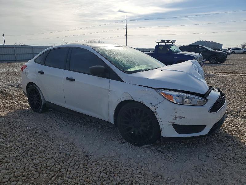 2017 Ford Focus s