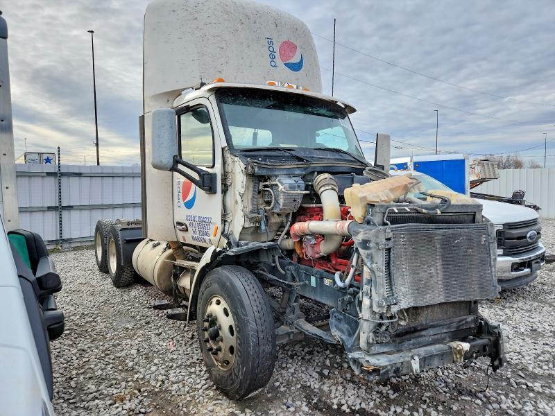 2021 Peterbilt 579