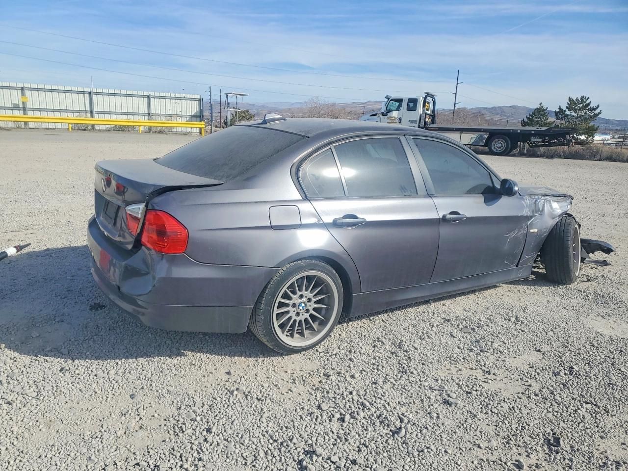 2006 BMW 325 i Automatic