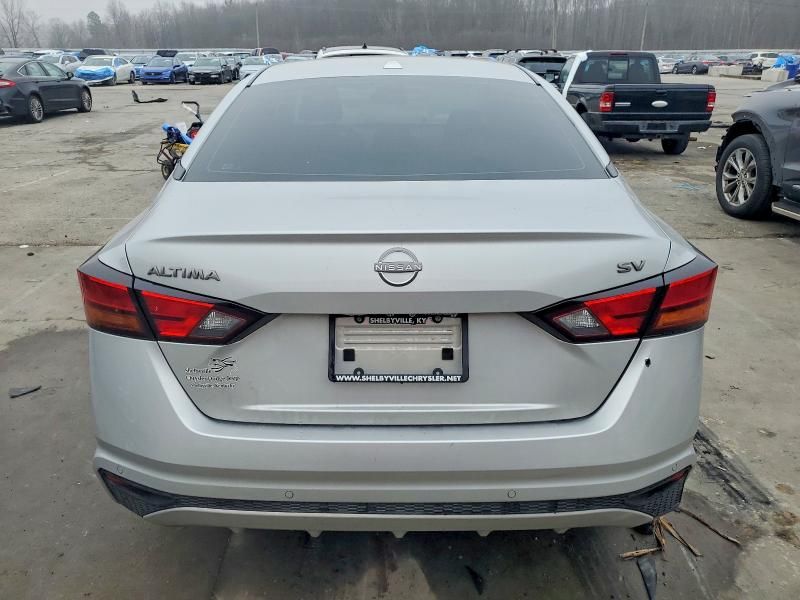 2024 Nissan Altima sv