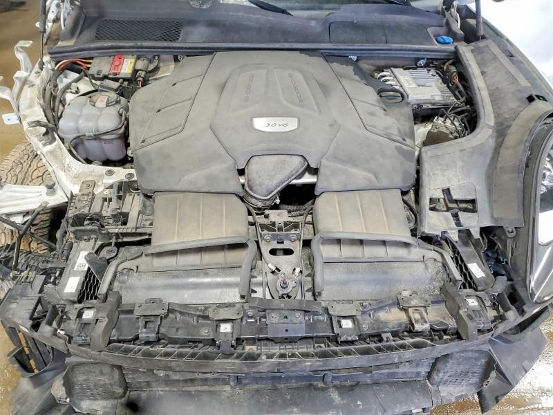 2021 Porsche Cayenne