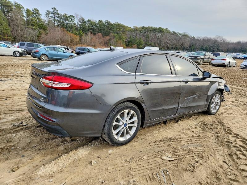 2020 Ford Fusion