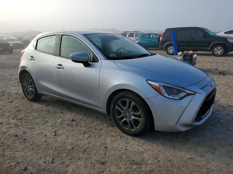 2020 Toyota Yaris le