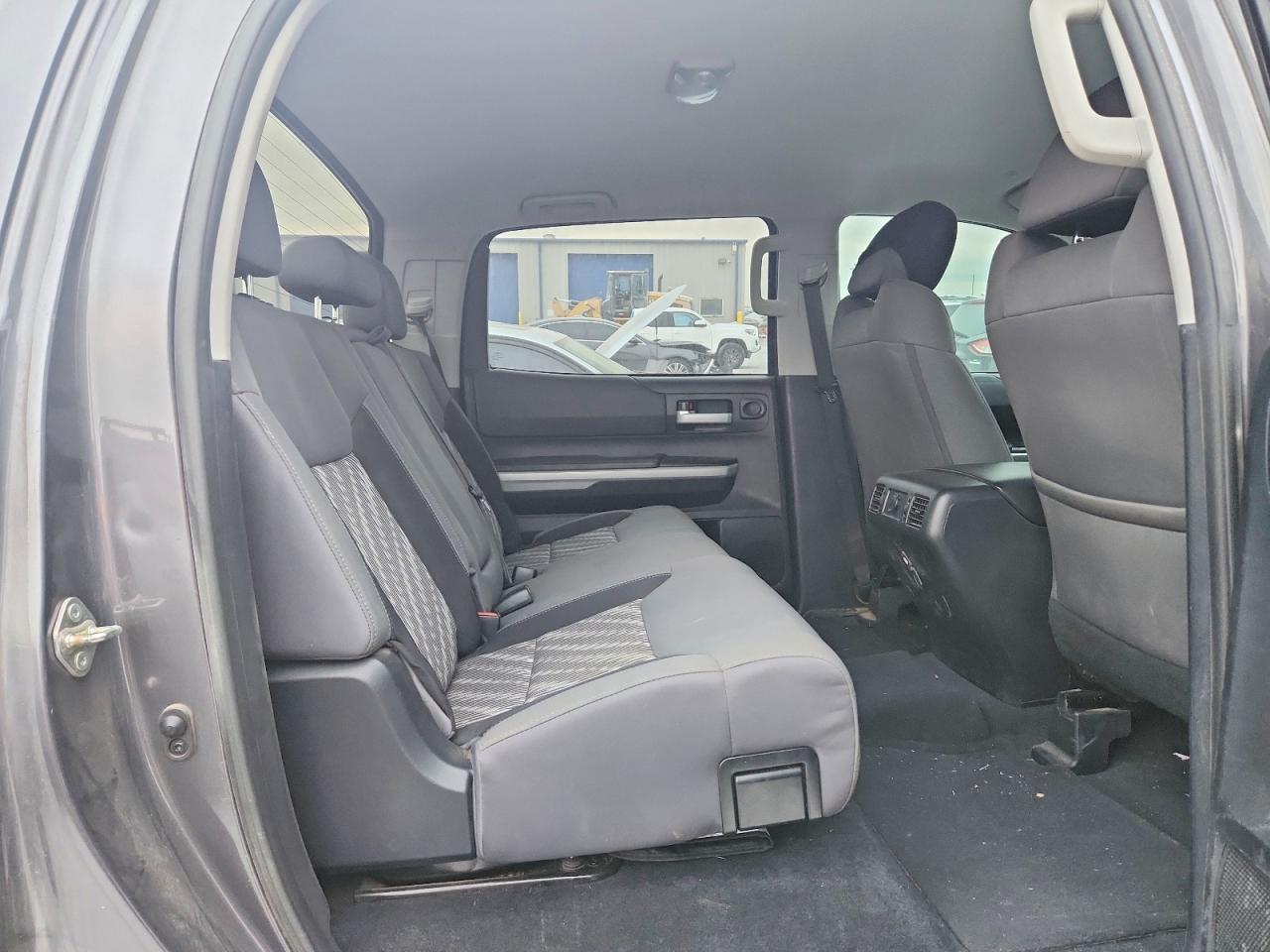 2019 Toyota Tundra SR5