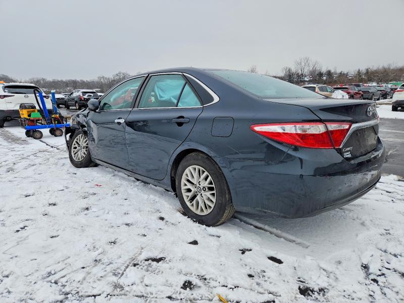 2017 Toyota Camry le