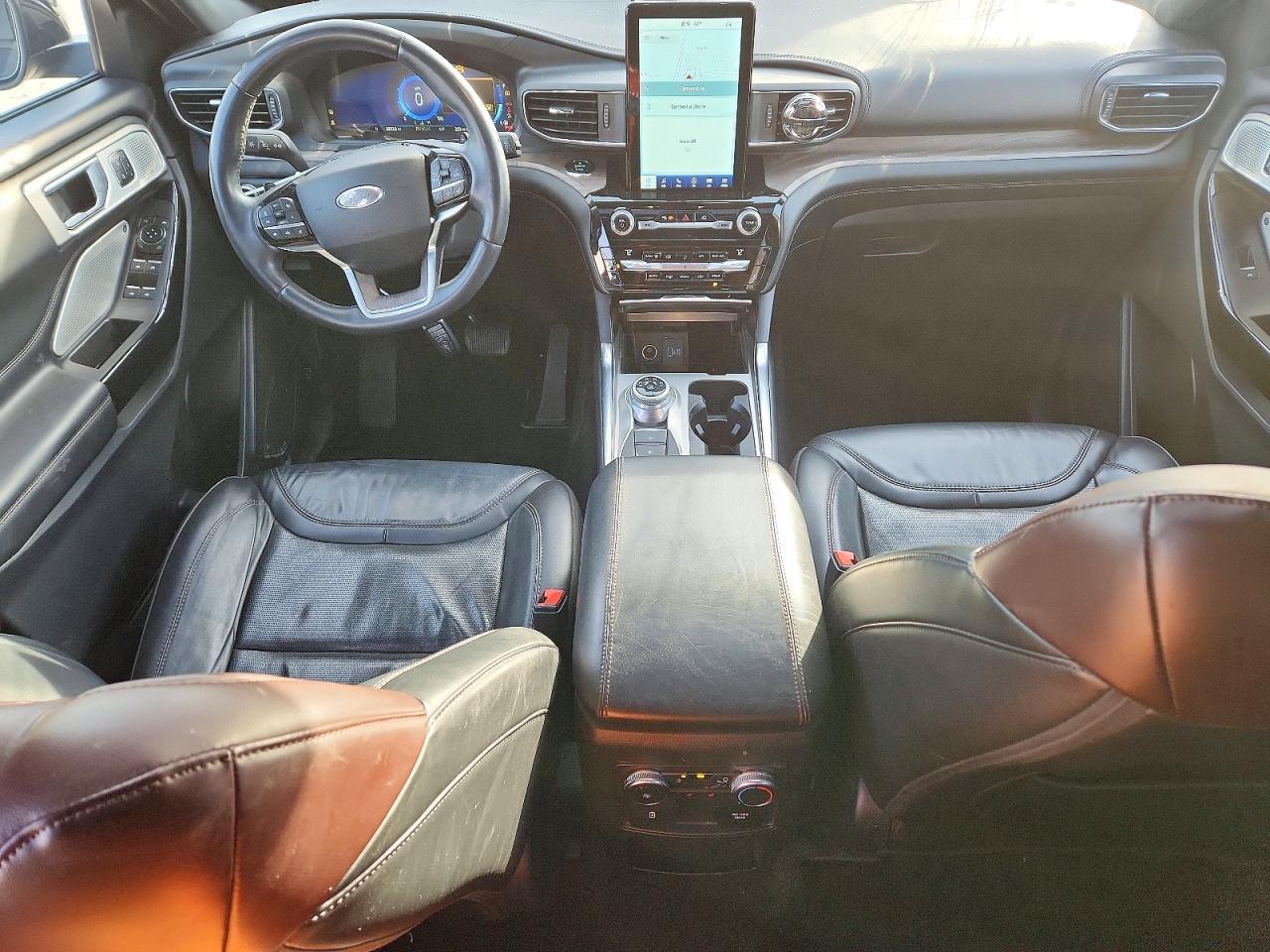 2021 Ford Explorer Platinum