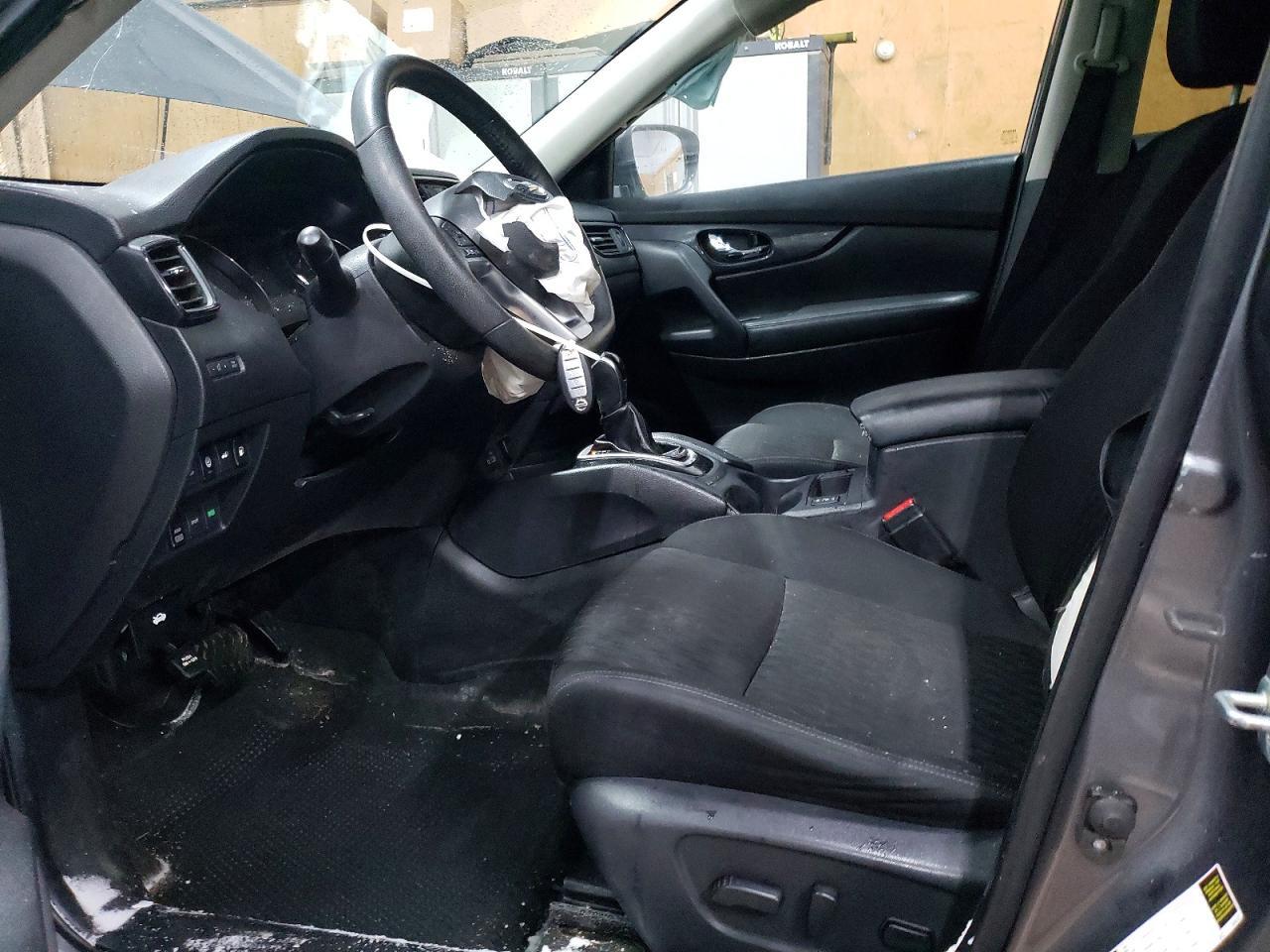 2019 Nissan Rogue sv