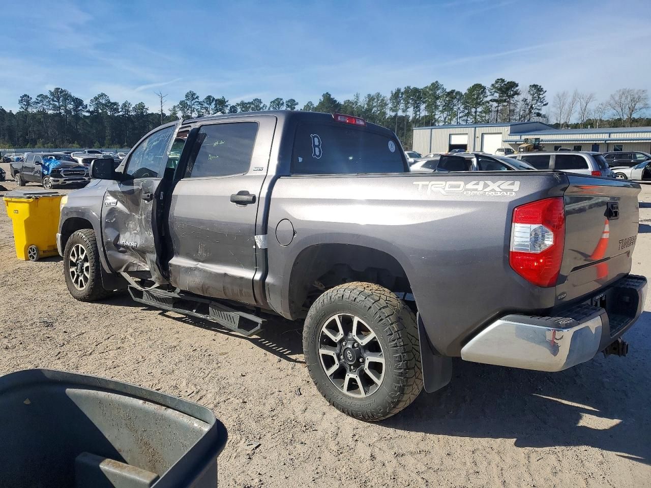 2017 Toyota Tundra Crewmax SR5