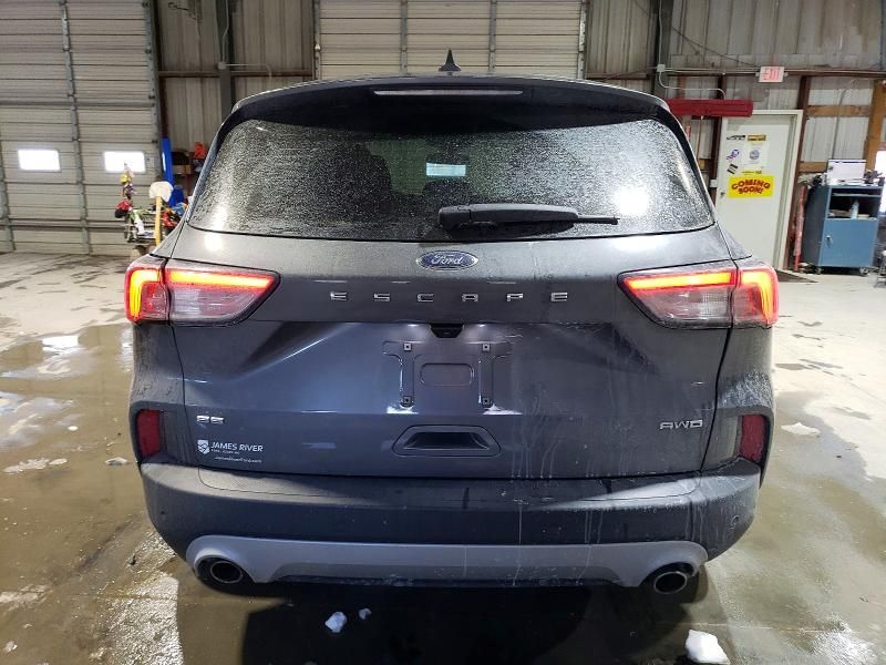 2021 Ford Escape se
