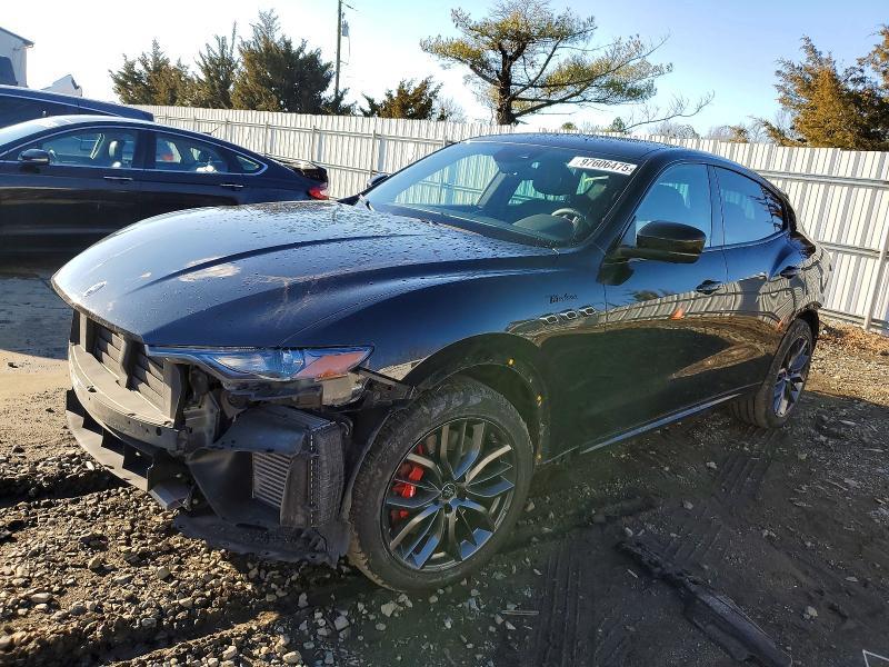 2023 Maserati Levante Modena