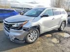 2015 Toyota Highlander le