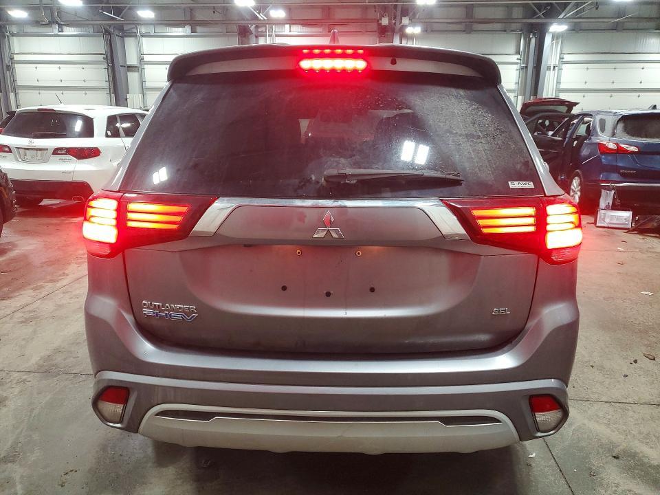 2022 Mitsubishi Outlander sel