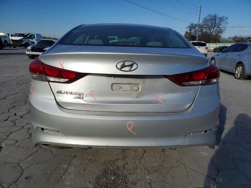 2018 Hyundai Elantra se