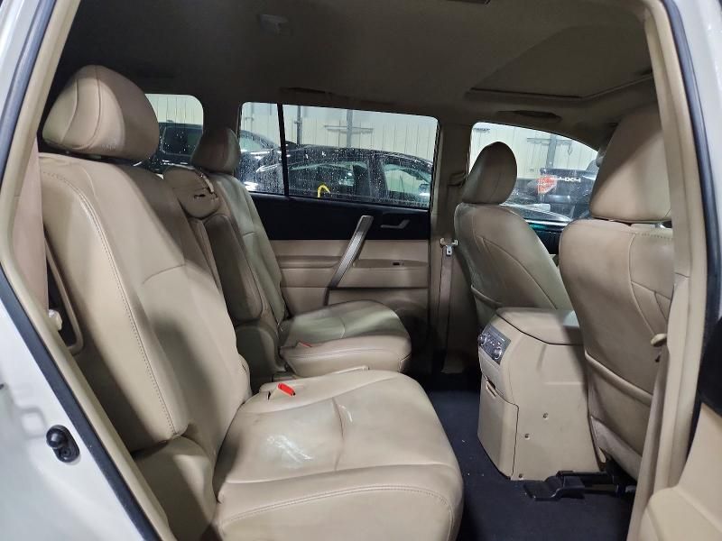 2012 Toyota Highlander Base