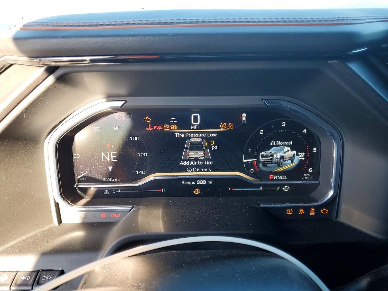 2025 GMC Sierra K2500 AT4