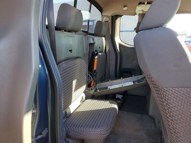 2015 Nissan Frontier s