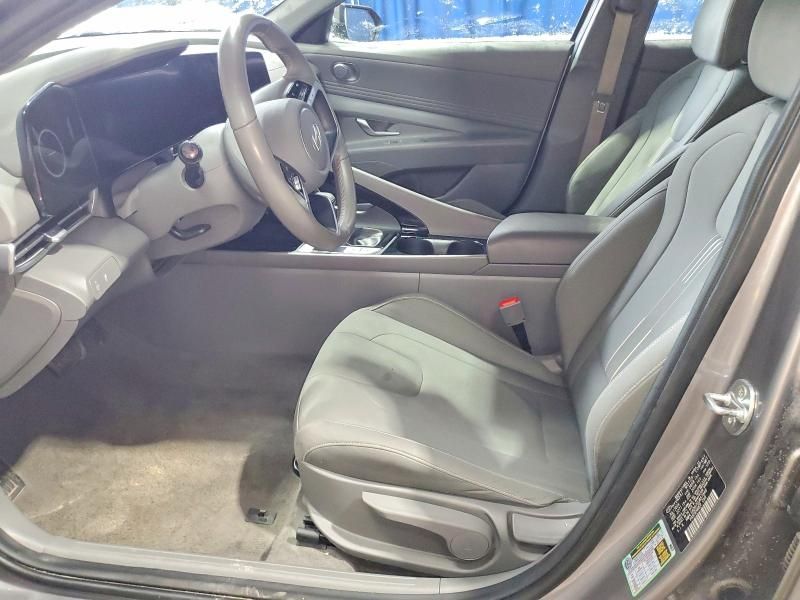 2025 Hyundai Elantra sel