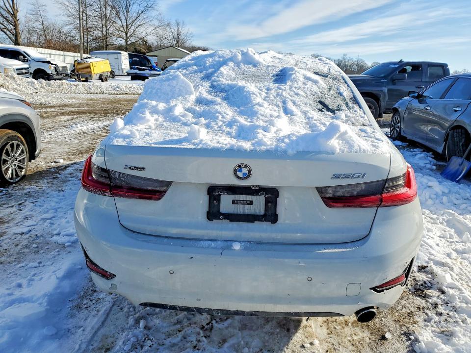 2020 BMW 330xi