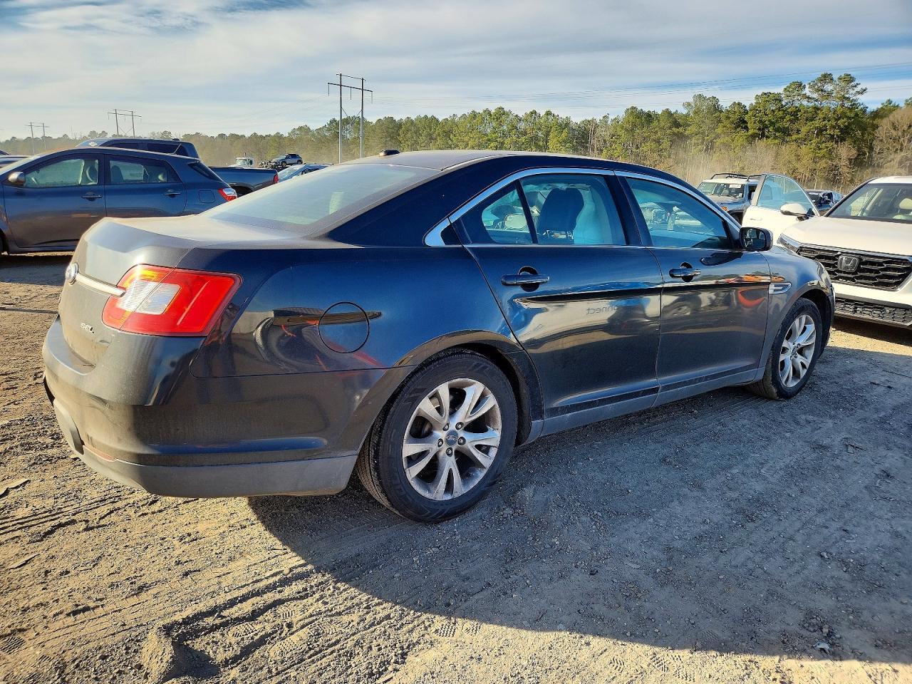 2012 Ford Taurus sel