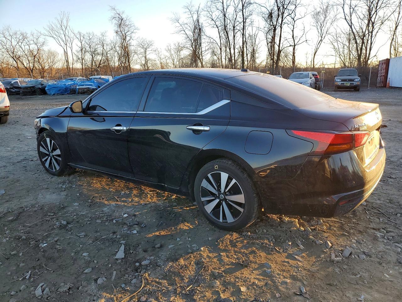 2022 Nissan Altima sv