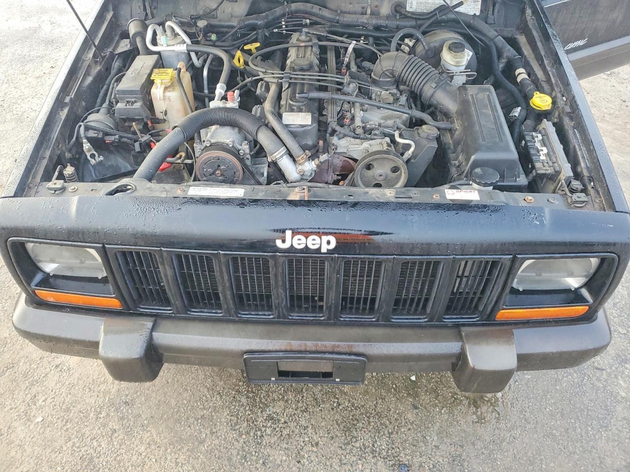 2000 Jeep Cherokee Classic