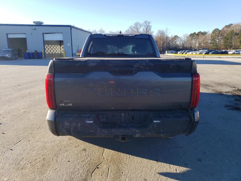 2025 Toyota Tundra Crewmax sr