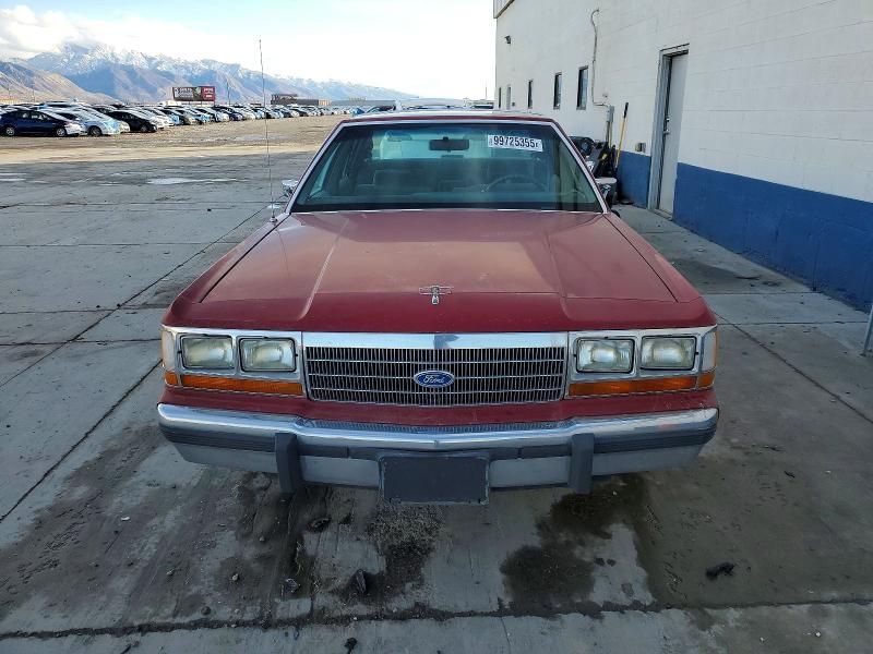 1990 Ford Crown Victoria lx