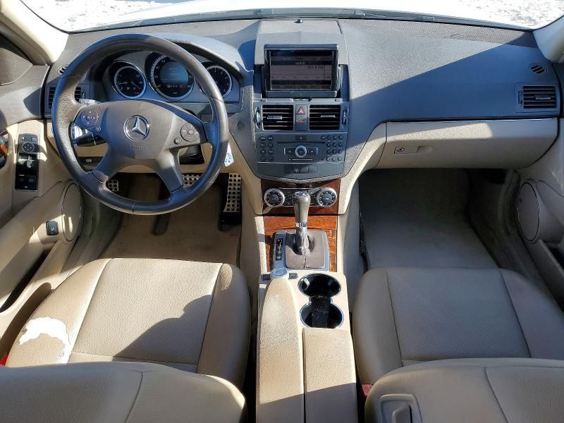 2011 Mercedes-Benz C300