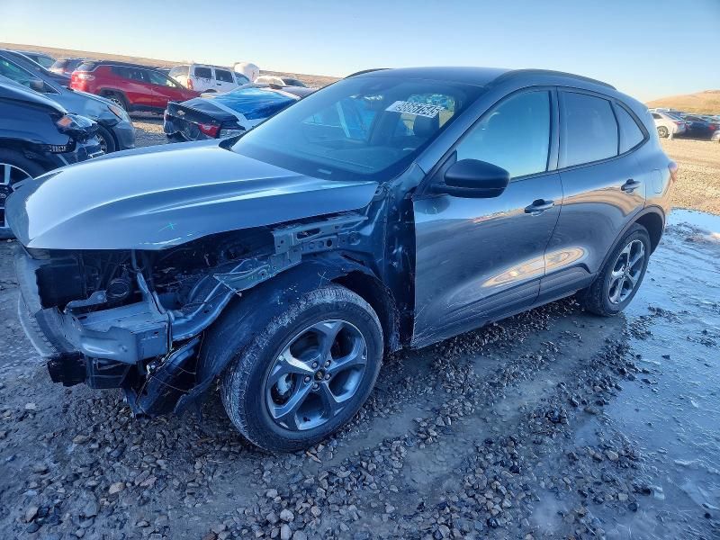 2025 Ford Escape st Line