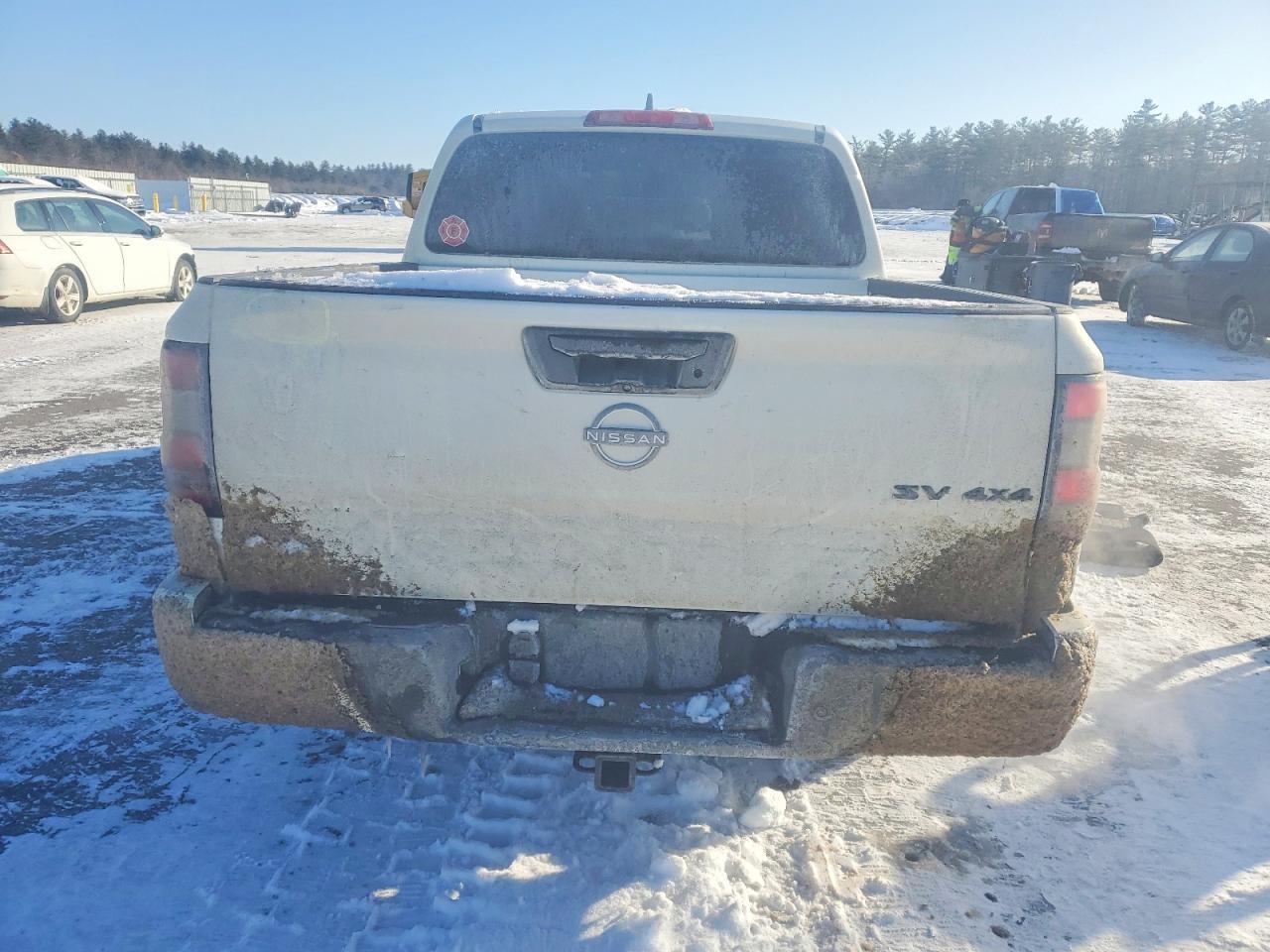 2023 Nissan Frontier s
